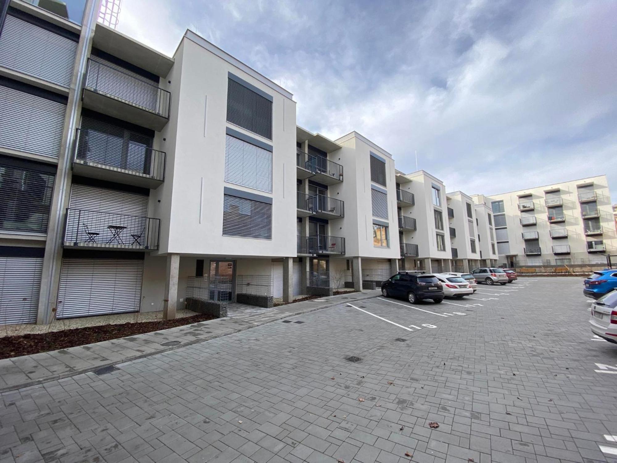 Bella Apartments Брно Экстерьер фото