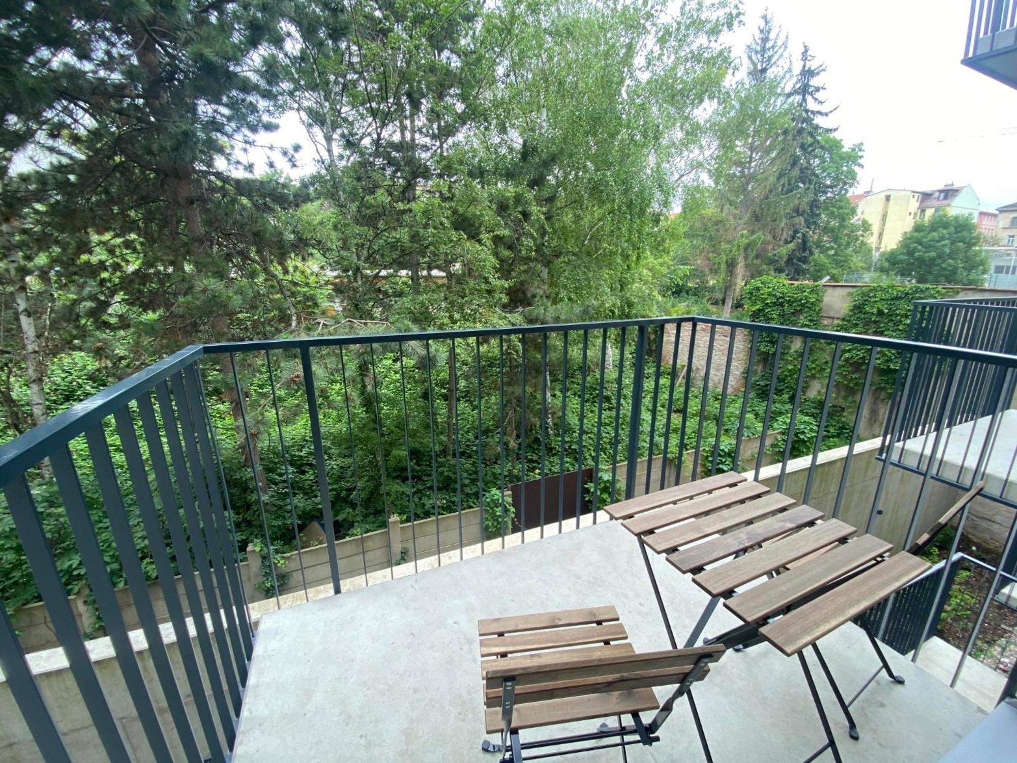 Bella Apartments Брно Экстерьер фото