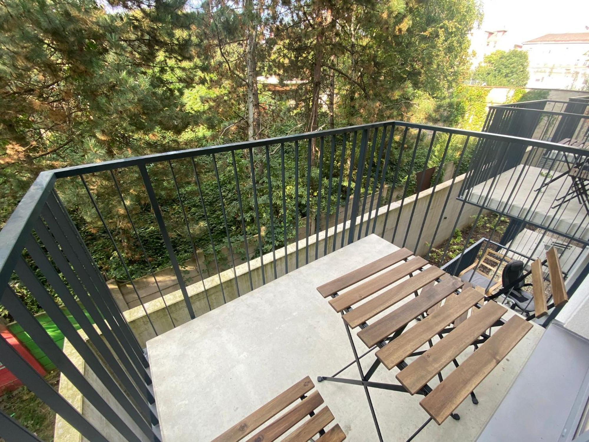 Bella Apartments Брно Экстерьер фото